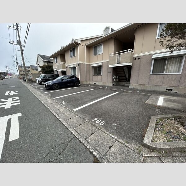 駐車場 (駐車場)