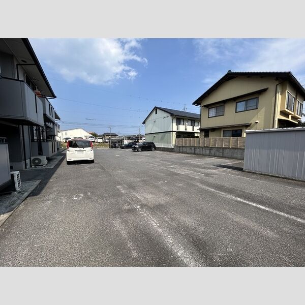 駐車場 (駐車場)
