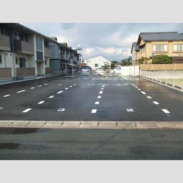 駐車場 (駐車場)
