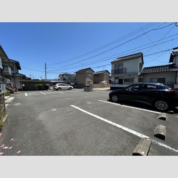 駐車場 (駐車場)