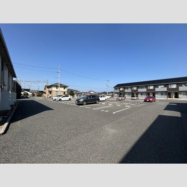 駐車場 (駐車場)