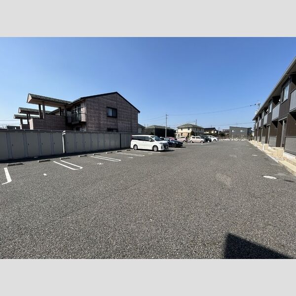 駐車場 (駐車場)