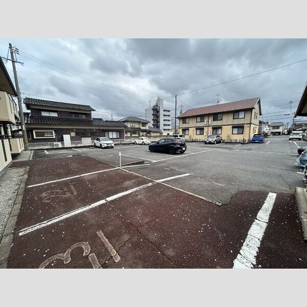 駐車場 (駐車場)