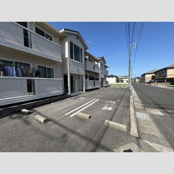 駐車場 (S棟南側駐車場)