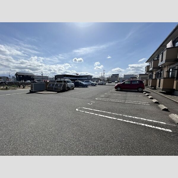 駐車場 (駐車場)