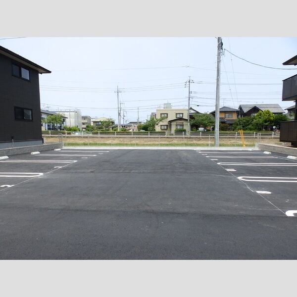 駐車場 (駐車場)