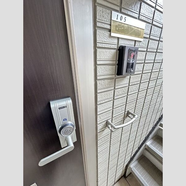 その他 (玄関錠カードキータイプ・傘掛け付)