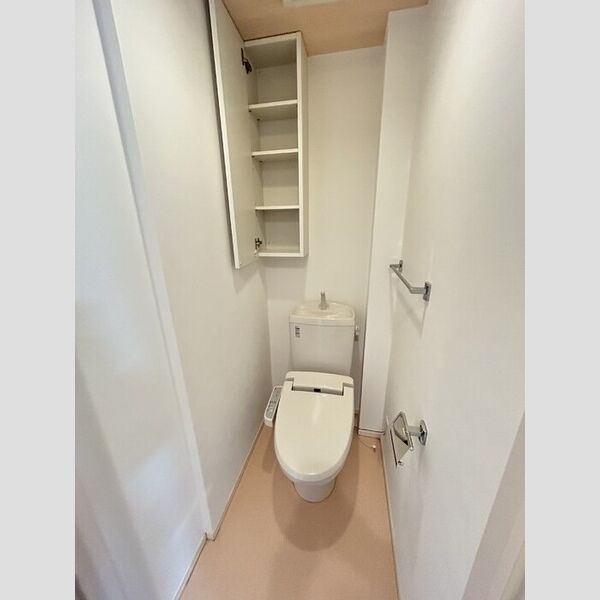 トイレ (トイレ(温水洗浄暖房便座付))