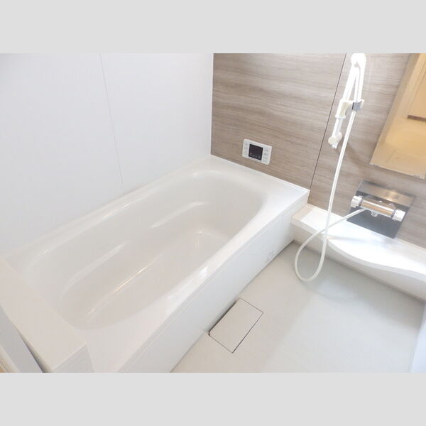 バス (一坪浴室)