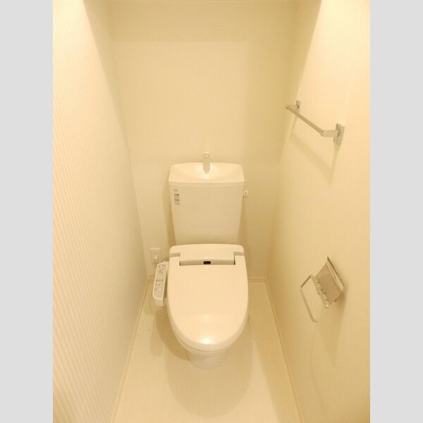 トイレ (温水洗浄煖房便座)