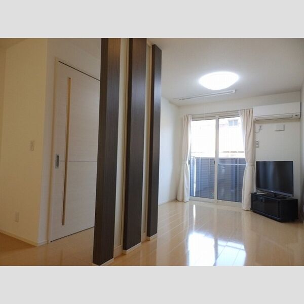 居室・リビング (洋室　TV付き)