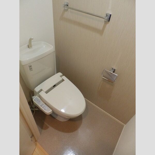 トイレ (温水洗浄暖房便座)