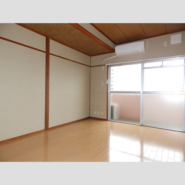 その他 (南東洋室)