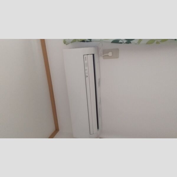 その他 (エアコン2台付)