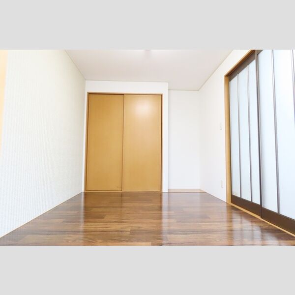 その他 (洋室6帖)