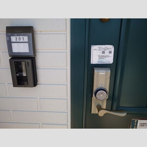 その他設備 (カードキー・モニター付インターホン)