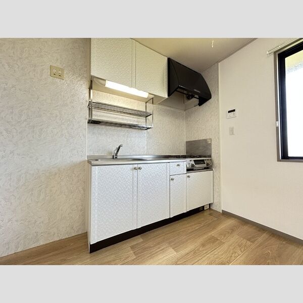 キッチン (キッチン(ガスコンロ設置済))