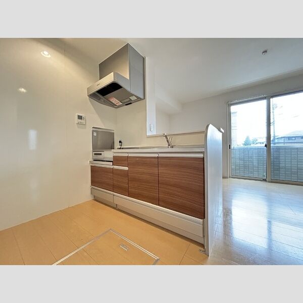 キッチン (対面キッチン(IHヒーター設置済))