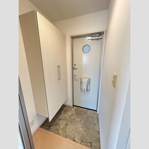 玄関 (玄関(トールタイプのシューズボックス))
