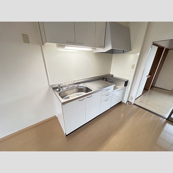 キッチン (キッチン)