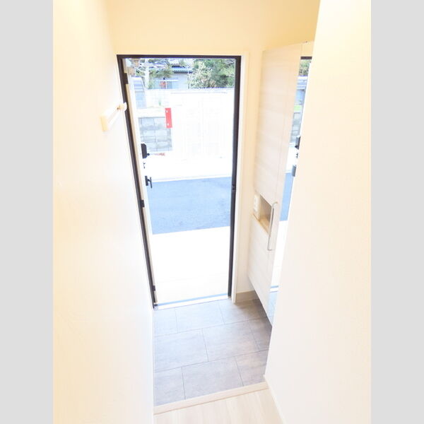 玄関 (玄関(トールタイプのシューズボックス))