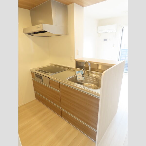 キッチン (対面式システムキッチン)