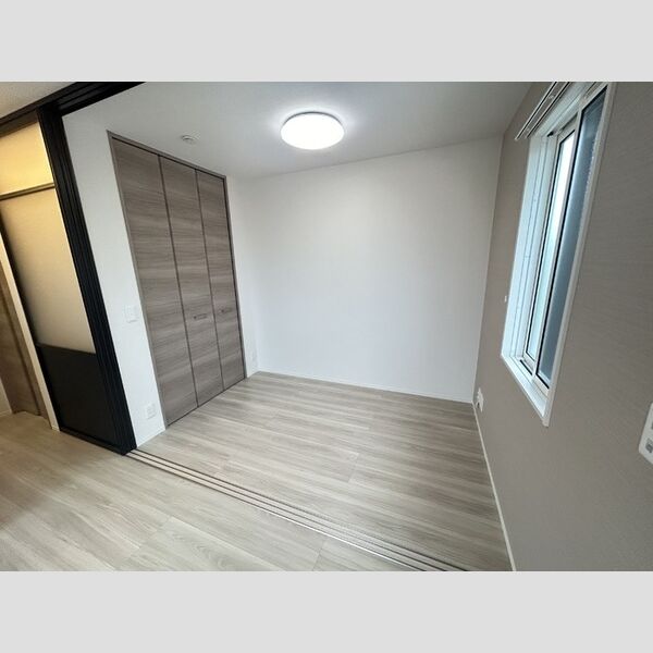 その他 (洋室(LED照明付))