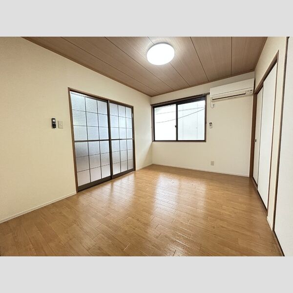 その他 (西側洋室(エアコン・LED照明付))