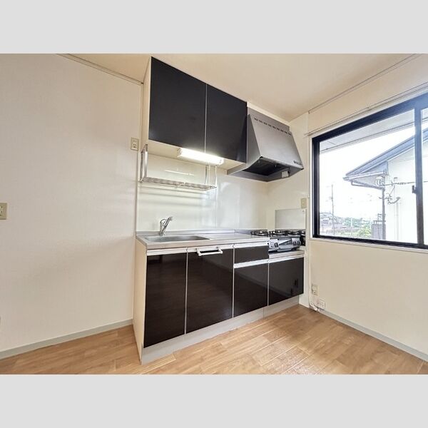 キッチン (キッチン(ガスコンロ設置済))