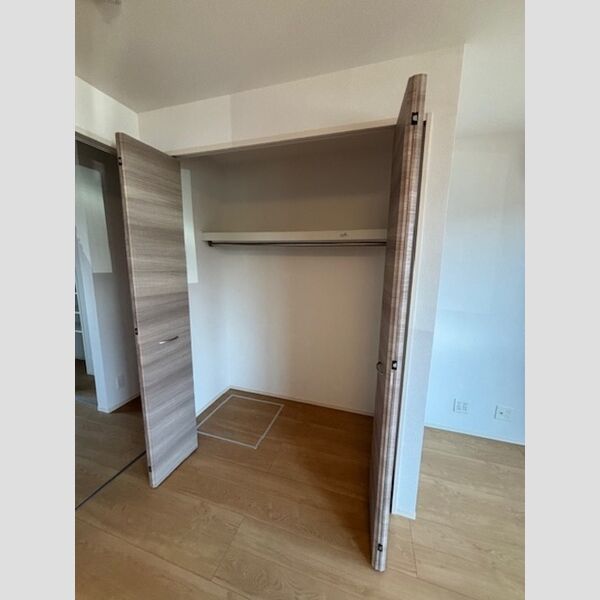 収納 (クローゼット)