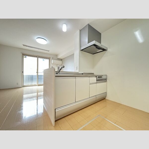 キッチン (対面キッチン(IHヒーター設置済))