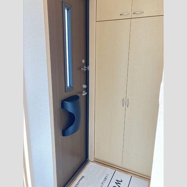 玄関 (玄関)
