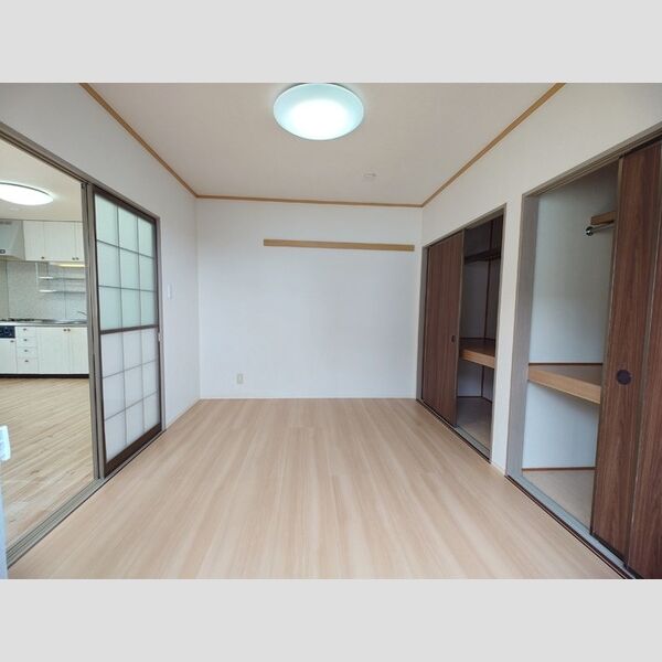 その他 (南洋室)