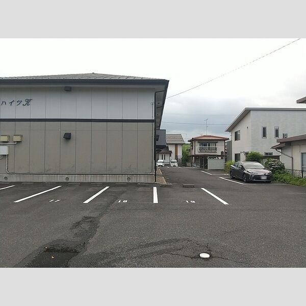 駐車場 (駐車場)