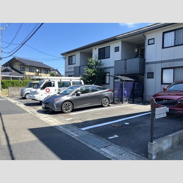 駐車場 (駐車場)