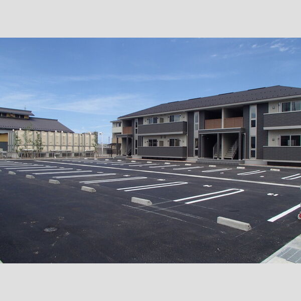 駐車場 (駐車場)