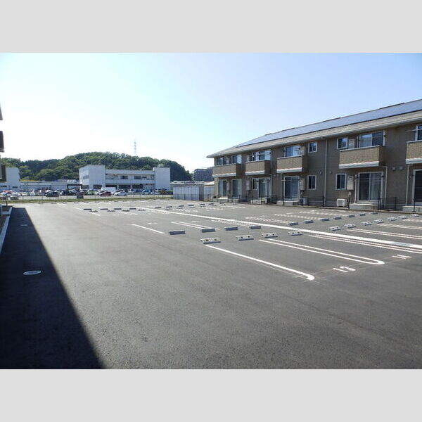 駐車場 (駐車場)