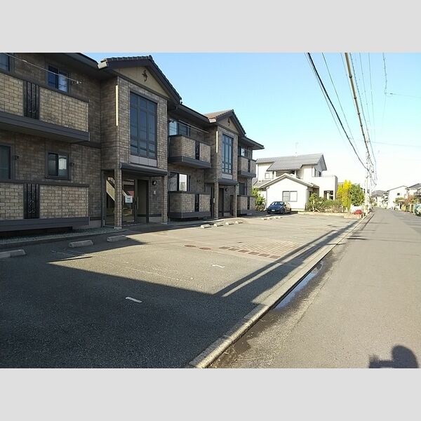 駐車場 (駐車場)