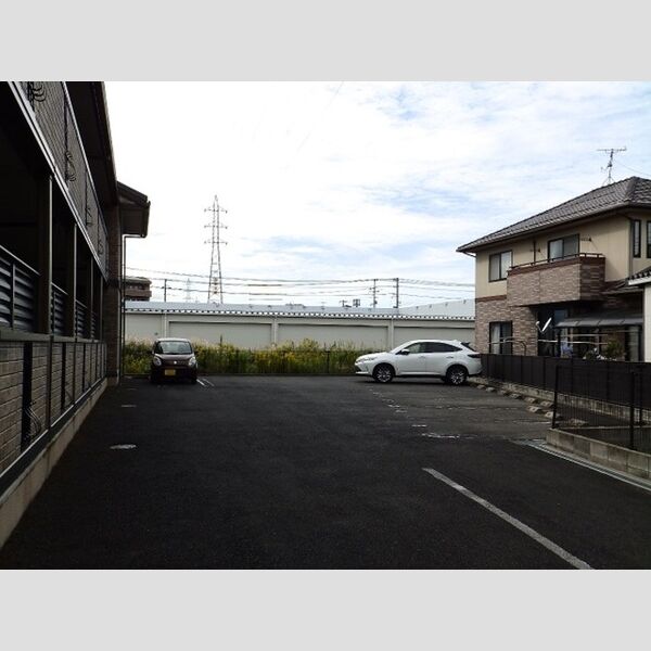 駐車場 (駐車場)
