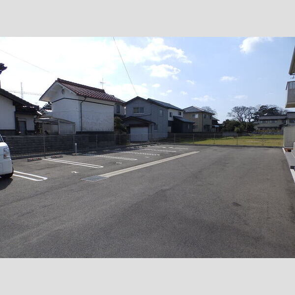 駐車場 (駐車場)