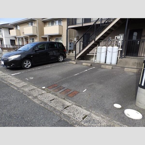 駐車場 (駐車場)