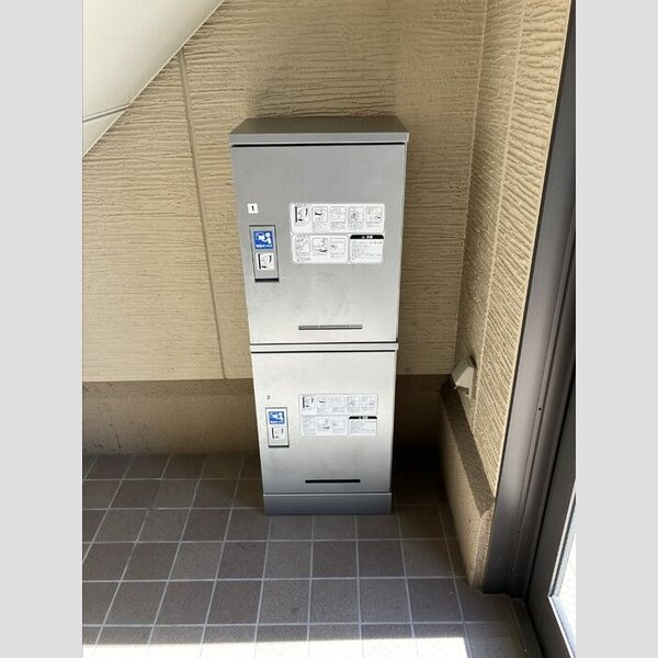 現地周辺 (宅配ボックス)