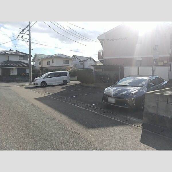 駐車場 (駐車場)