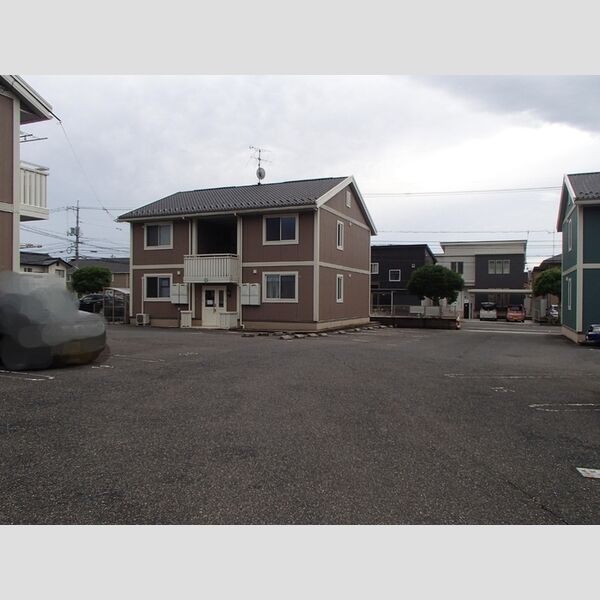 駐車場 (駐車場)