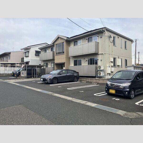 駐車場 (駐車場)