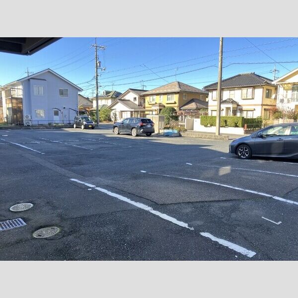 駐車場 (駐車場)