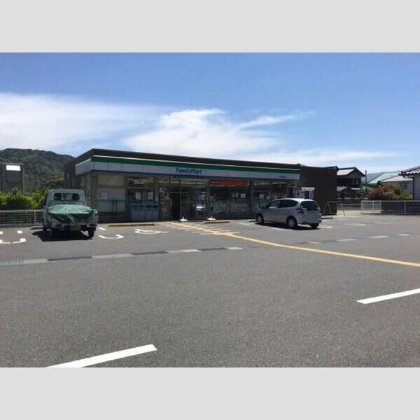 現地周辺 (ファミリーマート岩美町浦富店340m)