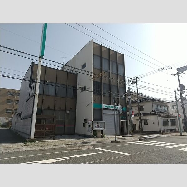 現地周辺 (鳥取信用金庫鳥取西支店 301m)