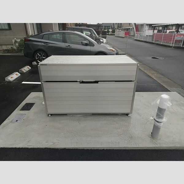 現地周辺 (ゴミステーション)