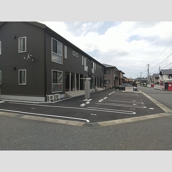 駐車場 (駐車場)